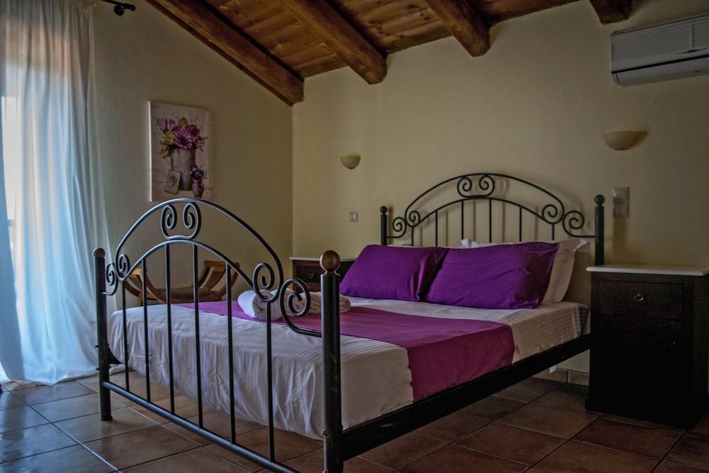 Niriides Villas Old Listing Hersonissos  Exterior foto